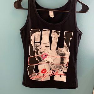 Marilyn Monroe size medium tank